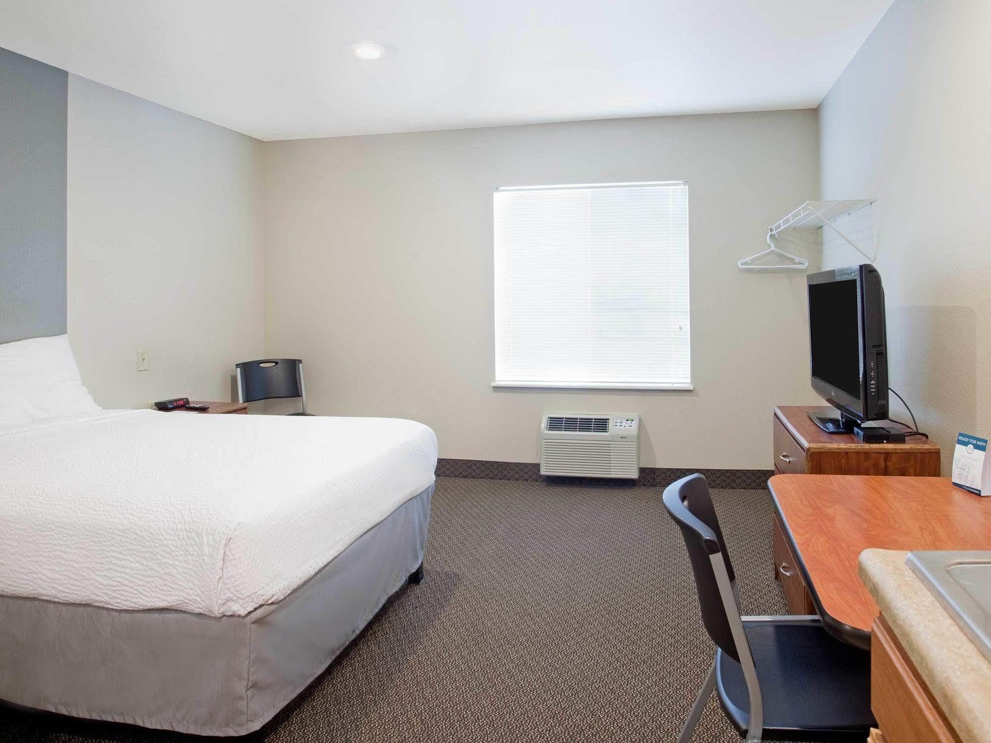 Baymont By Wyndham Dickinson Hotel Ngoại thất bức ảnh